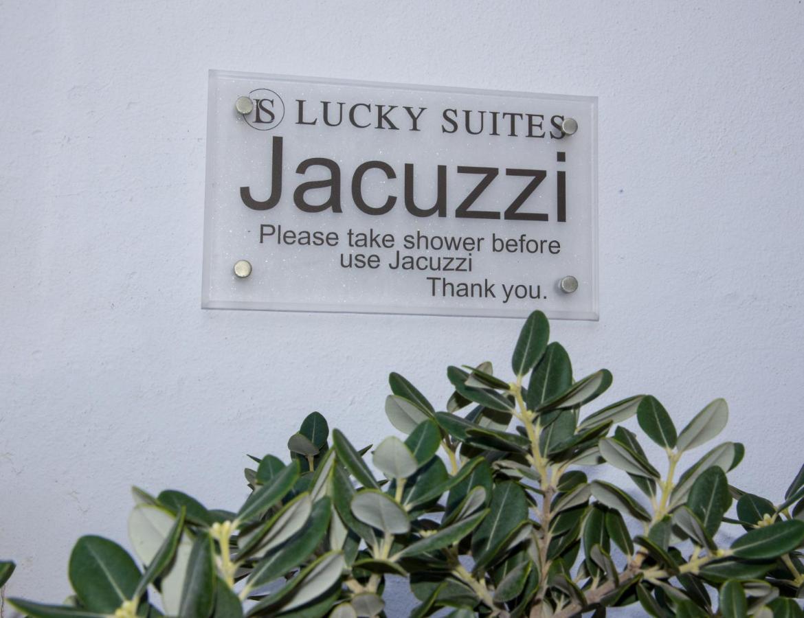 Lucky Suites (Adults Only) レティムノ エクステリア 写真