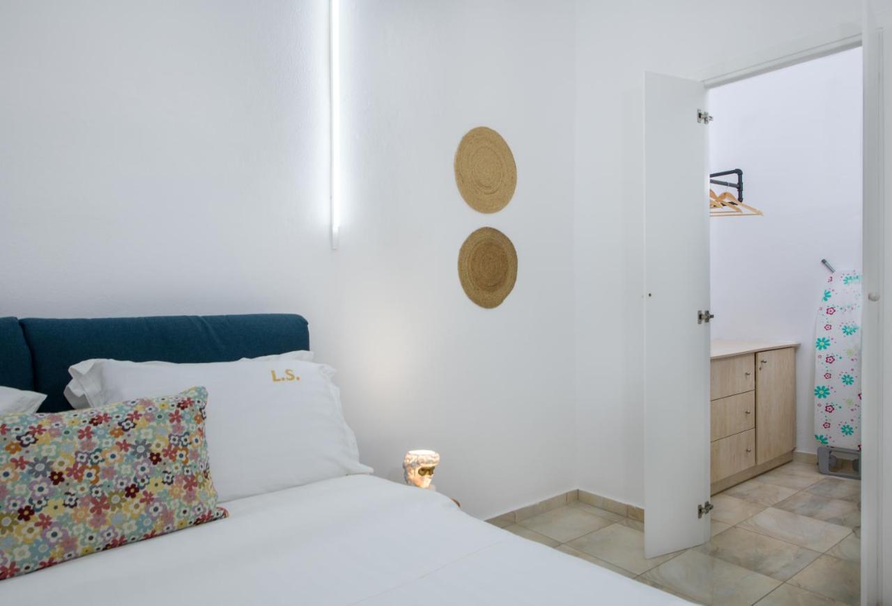Lucky Suites (Adults Only) レティムノ エクステリア 写真