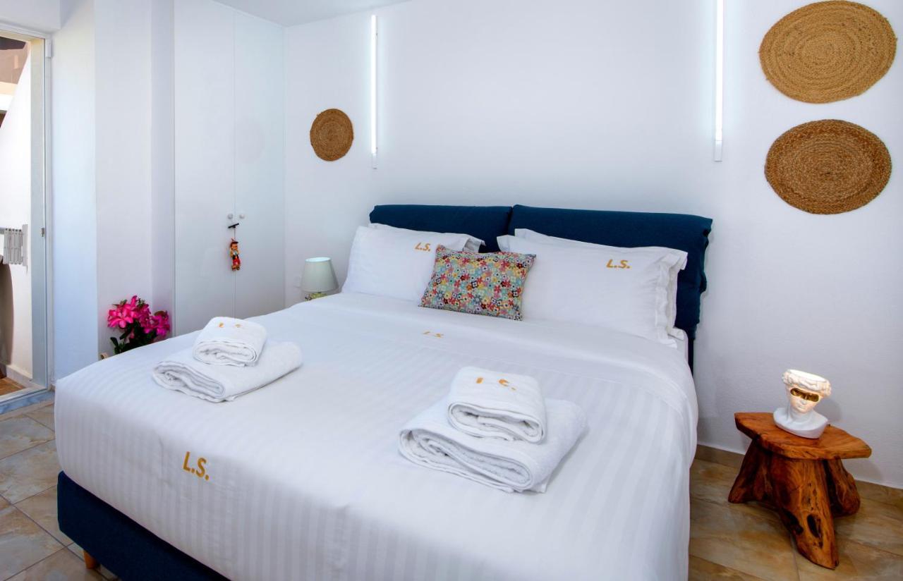 Lucky Suites (Adults Only) レティムノ エクステリア 写真