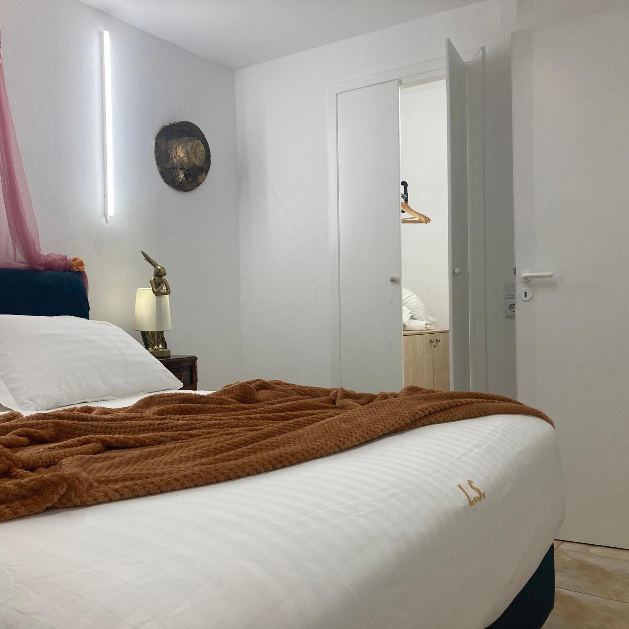 Lucky Suites (Adults Only) レティムノ エクステリア 写真